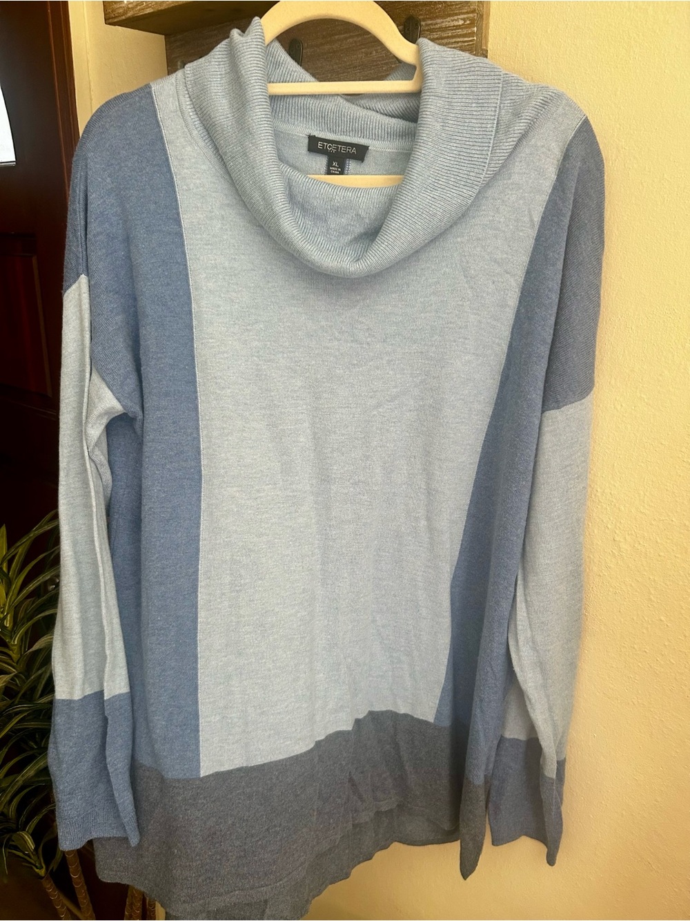 Etcetera Light Blue & Blue Colorblock Cowl Neck Cashmere Sweater